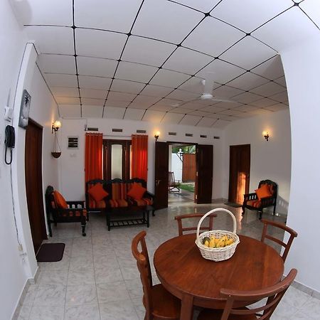 Summer Dew Villa Talpe Zimmer foto