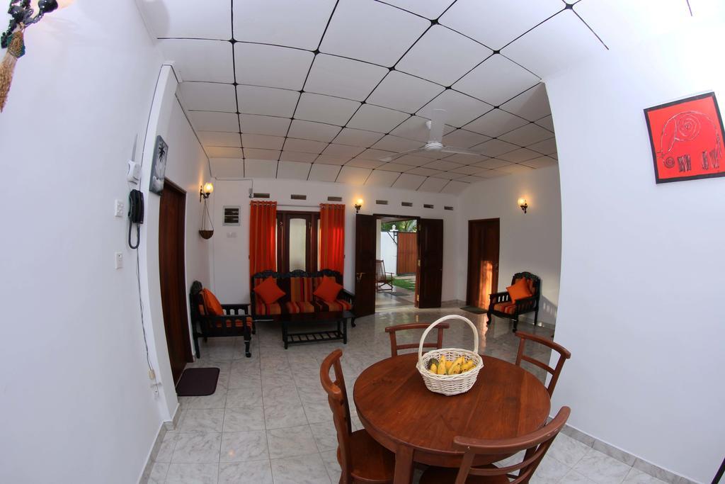 Summer Dew Villa Talpe Zimmer foto