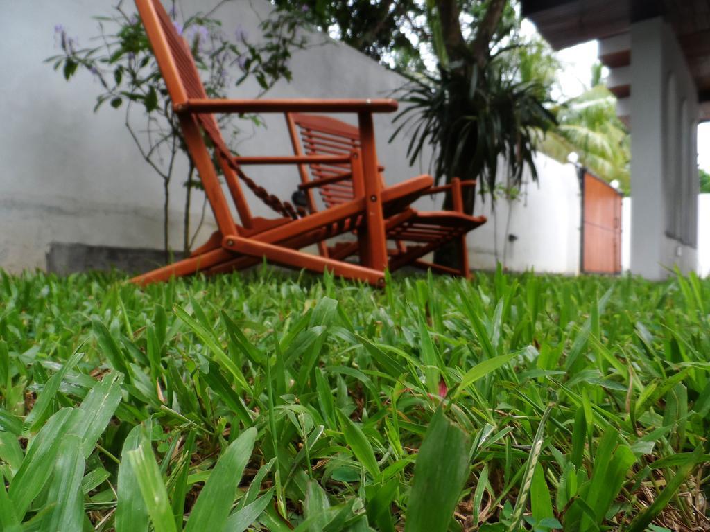Summer Dew Villa Talpe Zimmer foto